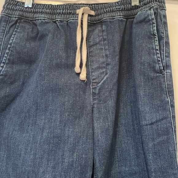 ❤️ 5/$15 Free Assembly pull-on jeans - Picture 2 of 5